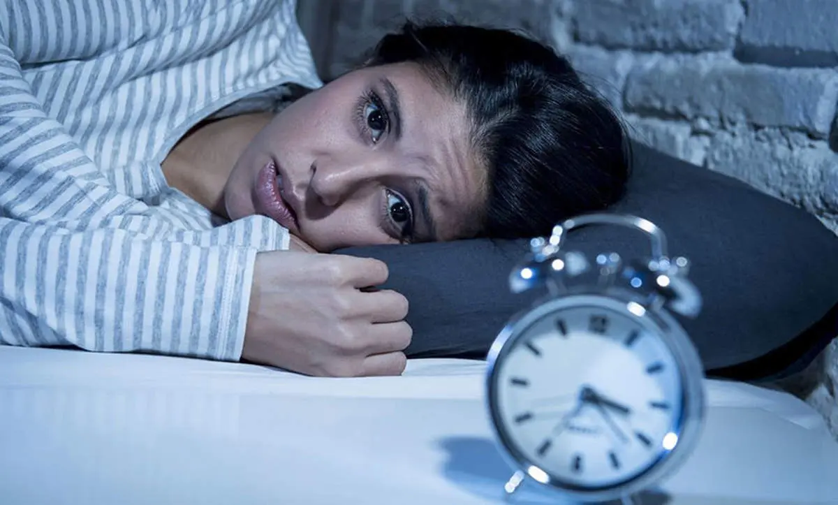 رابطه کم‌خوابی و چاقی؛ چرا خواب ناکافی باعث اضافه‌وزن می‌شود؟