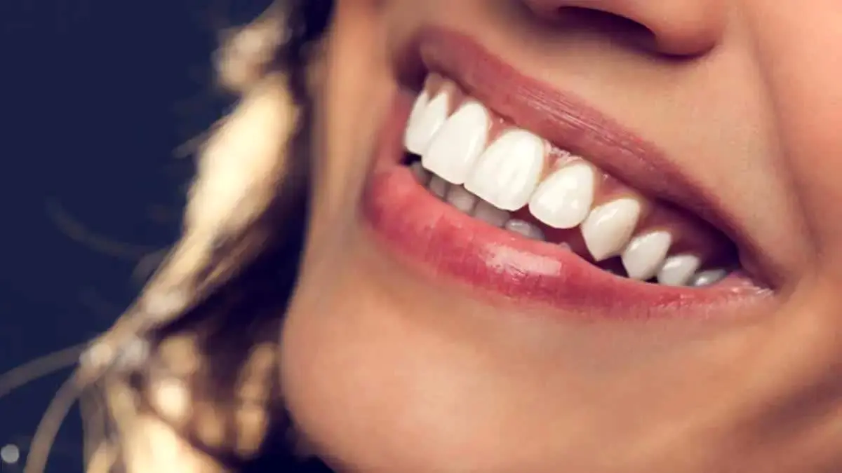 یک روایت جالب از زبان بدن و انواع لبخند + فیلم