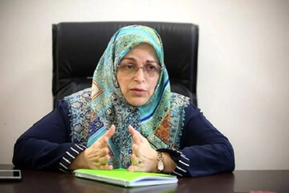 واکنش آذر منصوری به رأی ندادن خاتمی 