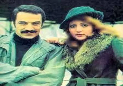 فال روزانه تاروت شنبه 3 شهریور ۱۴۰۳

