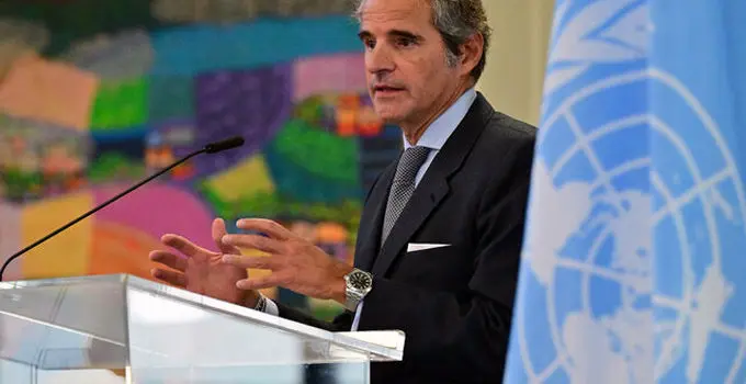 گروسی: ایرانی ها از منافع خود دفاع می کنند 