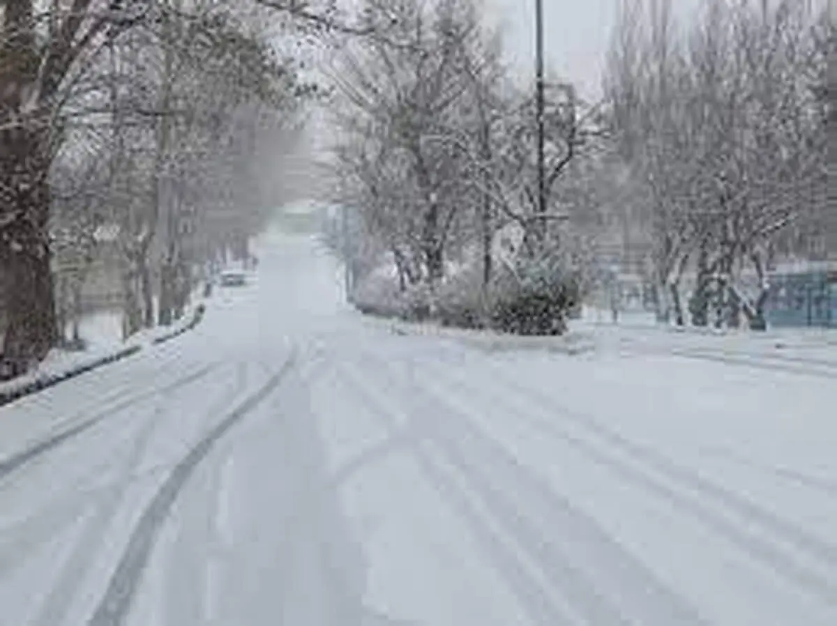 سامانه جدید به آذربایجان شرقی رسید؛ ۸۰۰ روستا در محاصره برف و کولاک