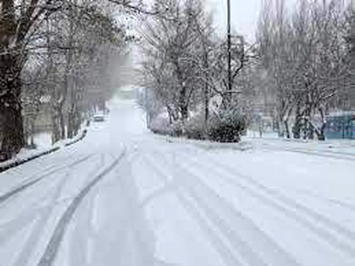 سامانه جدید به آذربایجان شرقی رسید؛ ۸۰۰ روستا در محاصره برف و کولاک