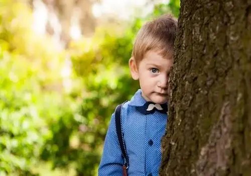  راهکارهای بالا بردن دقت شنیداری کودکان