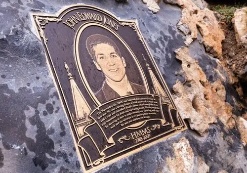 جشن تولد شیک پوریا پورسرخ در خانه‌اش + عکس