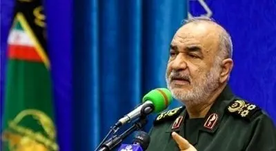 سرلشکر سلامی: برای هر جنگی آماده‌ایم
