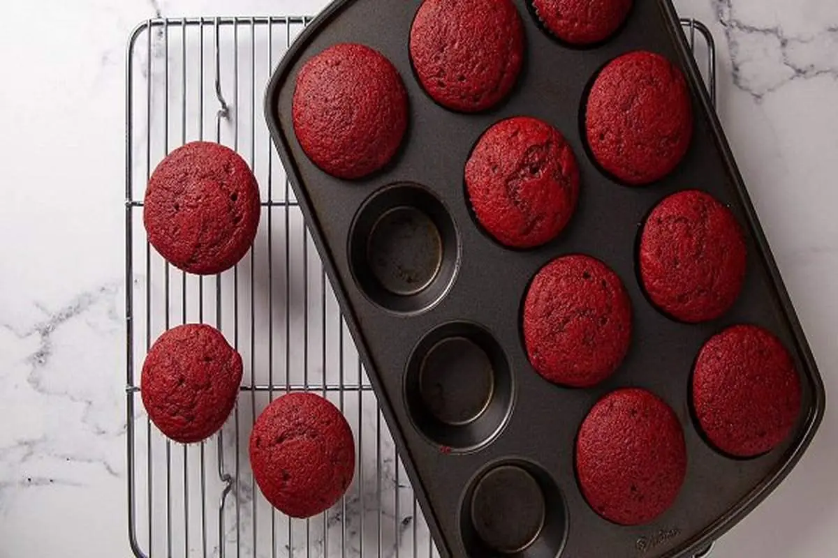 طرز تهیه کیک لبو با رنگی بینظیر