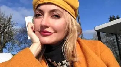 عاشقانه زیبای کودکی مهناز افشار در کنار پدرش+ عکس
