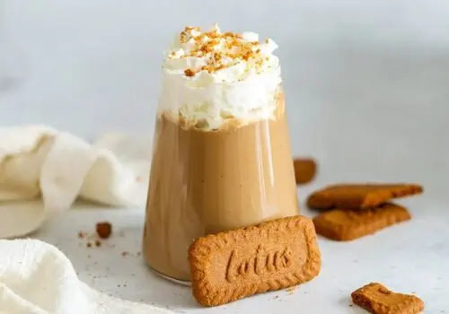 طرز تهیه پای توت‌فرنگی؛ دسر خوش‌عطر و بدون فر