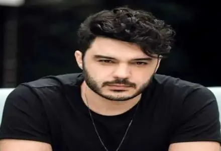 خواننده مشهور بازداشت شد