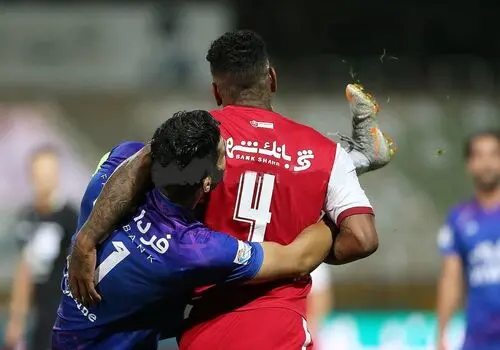 آینده مبهم ستاره گرجی در پرسپولیس
