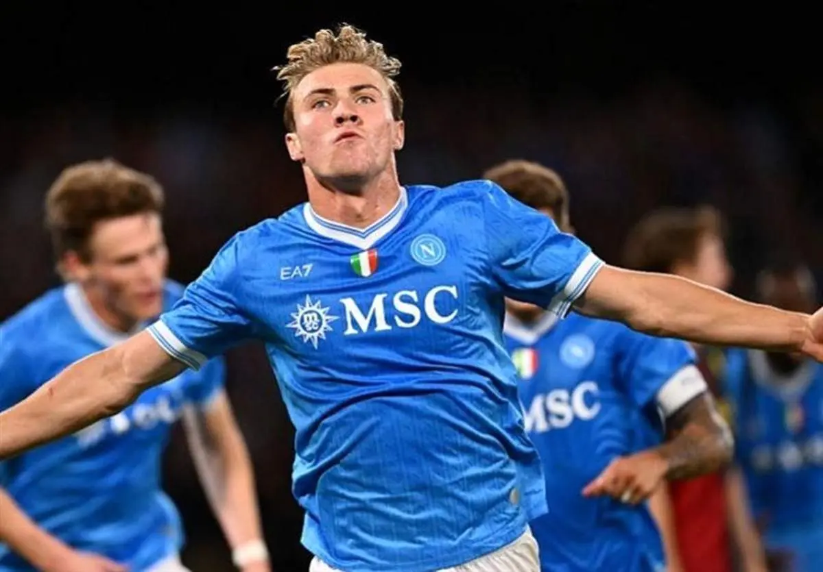 ناپولی بازی باخته را برد 