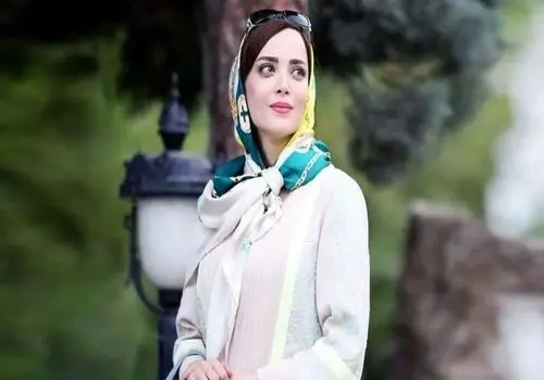 تیپ ساحلی جنجالی بهنوش طباطبایی: موجی از سادگی و زیبایی!