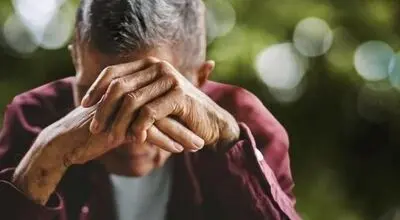 هشدار به افراد افسرده؛ این غذاها را کمتر مصرف کنید