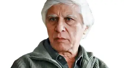 تصویری که از آرامگاه بهرام بیضائی منتشر شد