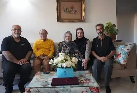 آزیتا لاچینی: خوشحالم هنوز نام ما از سینما پاک نشده است