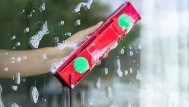 چگونه شیشه پنجره‌های بیرونی را بدون دردسر تمیز کنیم؟