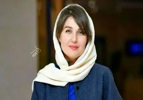 عکس گلوریا هاردی در حرم امام رضا (ع) و جنجال مجازی!
