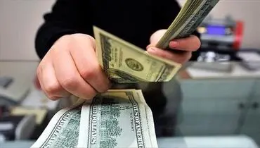 قیمت دلار در بازار آزاد امروز دوشنبه ۴ اسفند ۱۴۰۴ +جدول