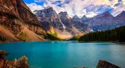 خلق این دریاچه در حوالی تهران از دل یک زمین لرزه