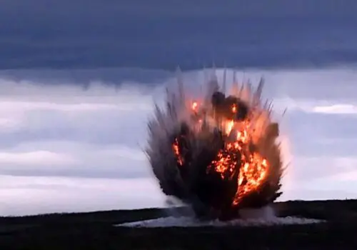 احتمال شنیده شدن صدای انفجار در این شهر + جزئیات