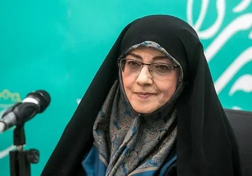 پیکر مرحومه اشرف بروجردی به خاک سپرده شد