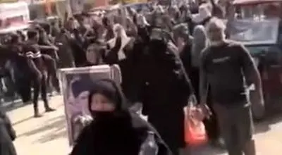 اعتراض پس از حذف تصویر رهبر انقلاب توسط پلیس هند/ویدیو