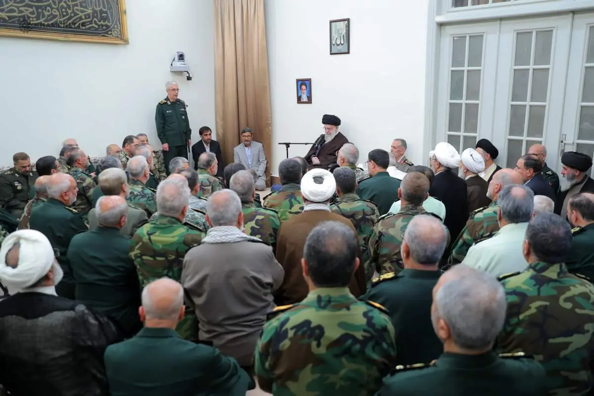 نوآوری در تسلیحات، شیوه‌ها و شناخت روش‌های دشمن همواره در دستور کار باشد