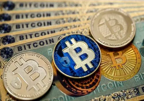 بیت‌کوین در نقطه ۹۰ هزار دلاری گیر افتاد / روند قیمت تتر صعودی است ؟
