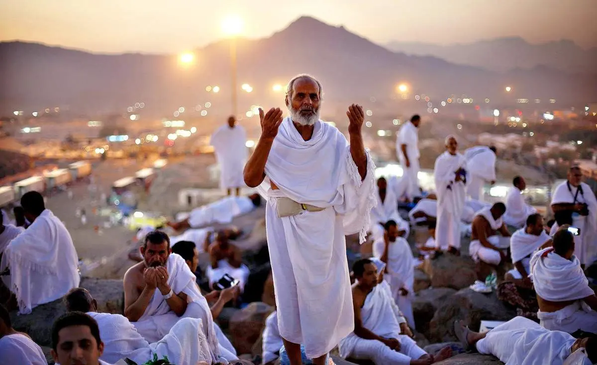 اعمال روز عرفه+متن ادعیه و نحوه خواندن نماز