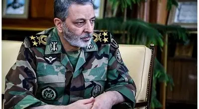 سرلشکر موسوی: تجهیزات و دکترین ارتش بومی است + فیلم