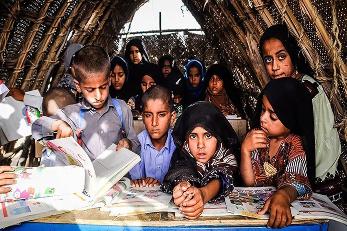 کودکانی که از شدت ضعف و گرسنگی از حال می روند + فیلم