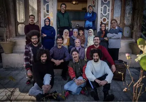 تغییر چهره و استایل بازیگران پایتخت قبل و بعد از اتاق گریم؛ از بهرام افشاری تا نسرین نصرتی