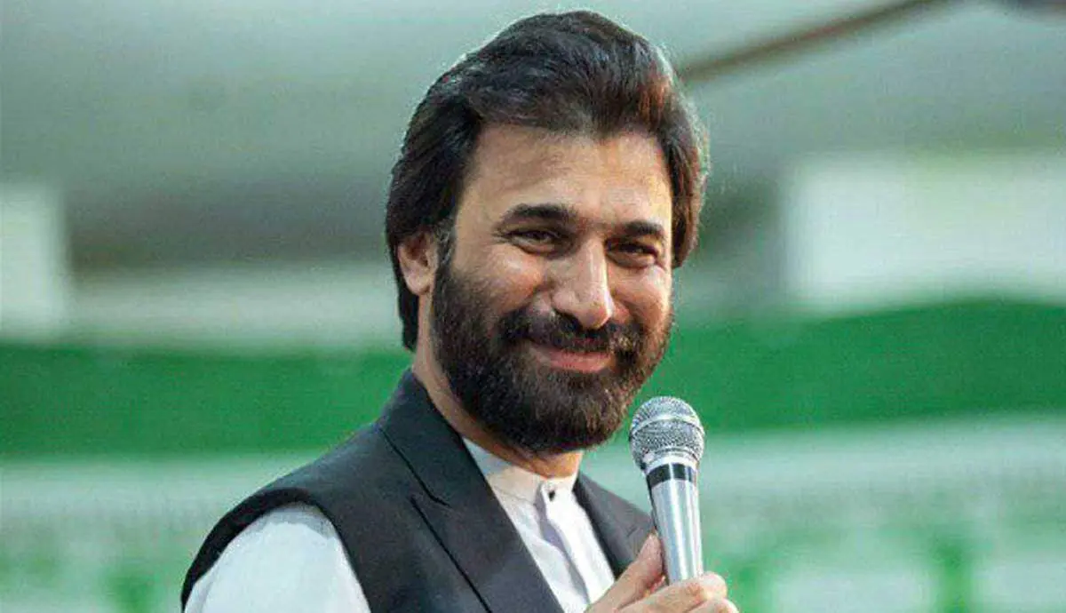 شاعر و مجری رسانه ملی:  دلواپس شما هستیم، مراقب جاده‌ها باشید

