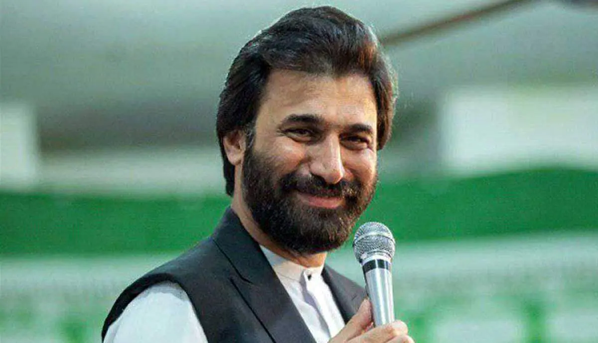 شاعر و مجری رسانه ملی: دلواپس شما هستیم، مراقب جادهها باشید