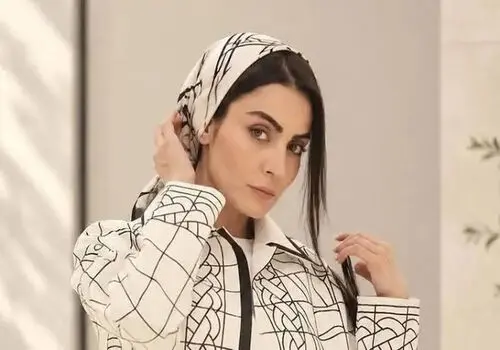 السا فیروزآذر با ظاهری متفاوت در عکس‌های مدلینگ