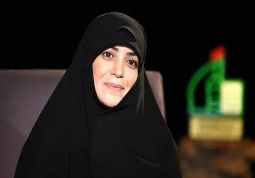 الهام چرخنده:من باید درس عبرت برای دختران جوان کشورم باشم