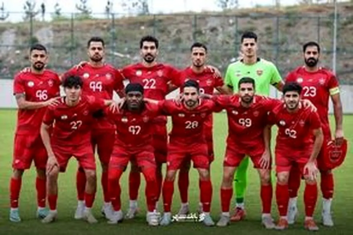 پرسپولیس پیش از شروع لیگ، صدرنشین شد