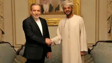 اولین دور مذاکرات هسته‌ای در مسقط: دیدار عراقچی با وزیر امور خارجه عمان  + عکس