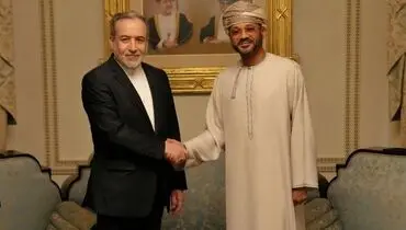 اولین دور مذاکرات هسته‌ای در مسقط: دیدار عراقچی با وزیر امور خارجه عمان  + عکس