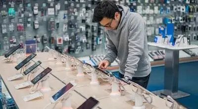 این عادات رایج به باتری گوشی شما آسیب میزند