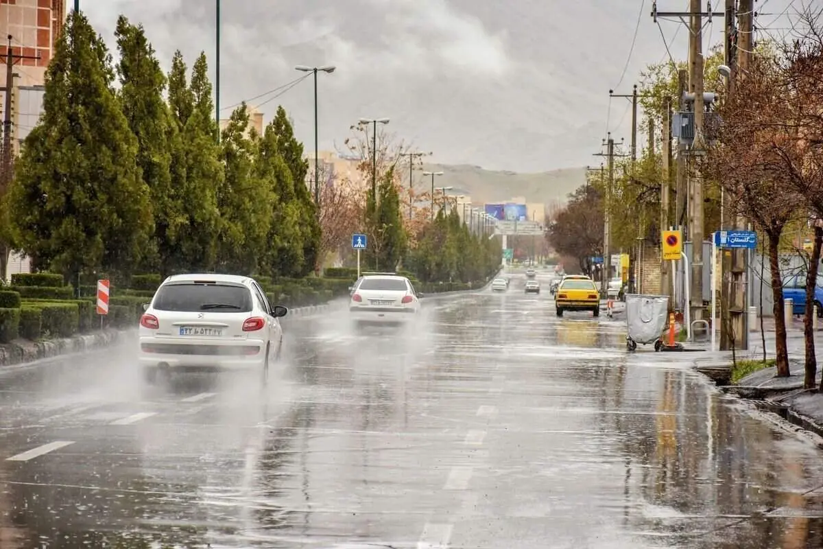 صدور هشدار زرد برای ۱۶ استان
