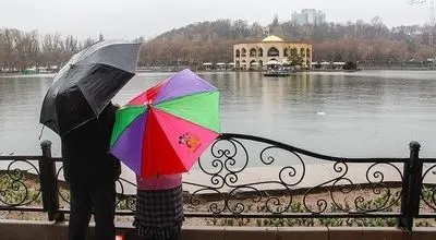 رگبار باران و رعد و برق در شمال غرب کشور