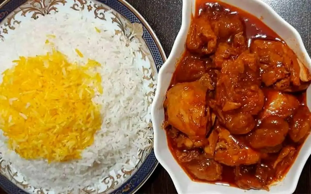 ناهار فرداست باشه: لذت یک غذای مجلسی؛ طرز تهیه مرغ آلویی خوشمزه با دستور ویژه