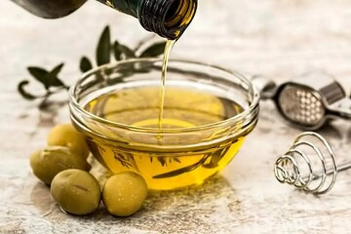 مصرف روزی نیم قاشق از این روغن معجزه میکند
