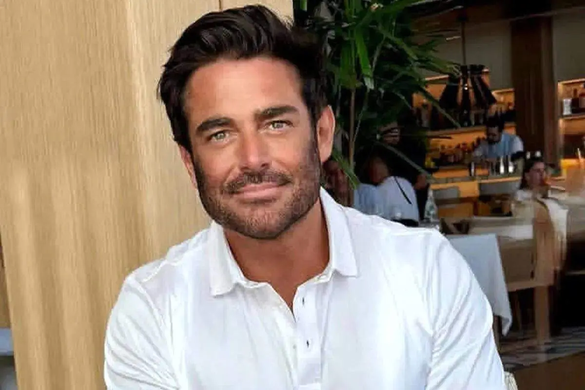 ترکیب درخشش برندهای لوکس و سادگی؛ استایلی که محمدرضا گلزار را متمایز کرد!