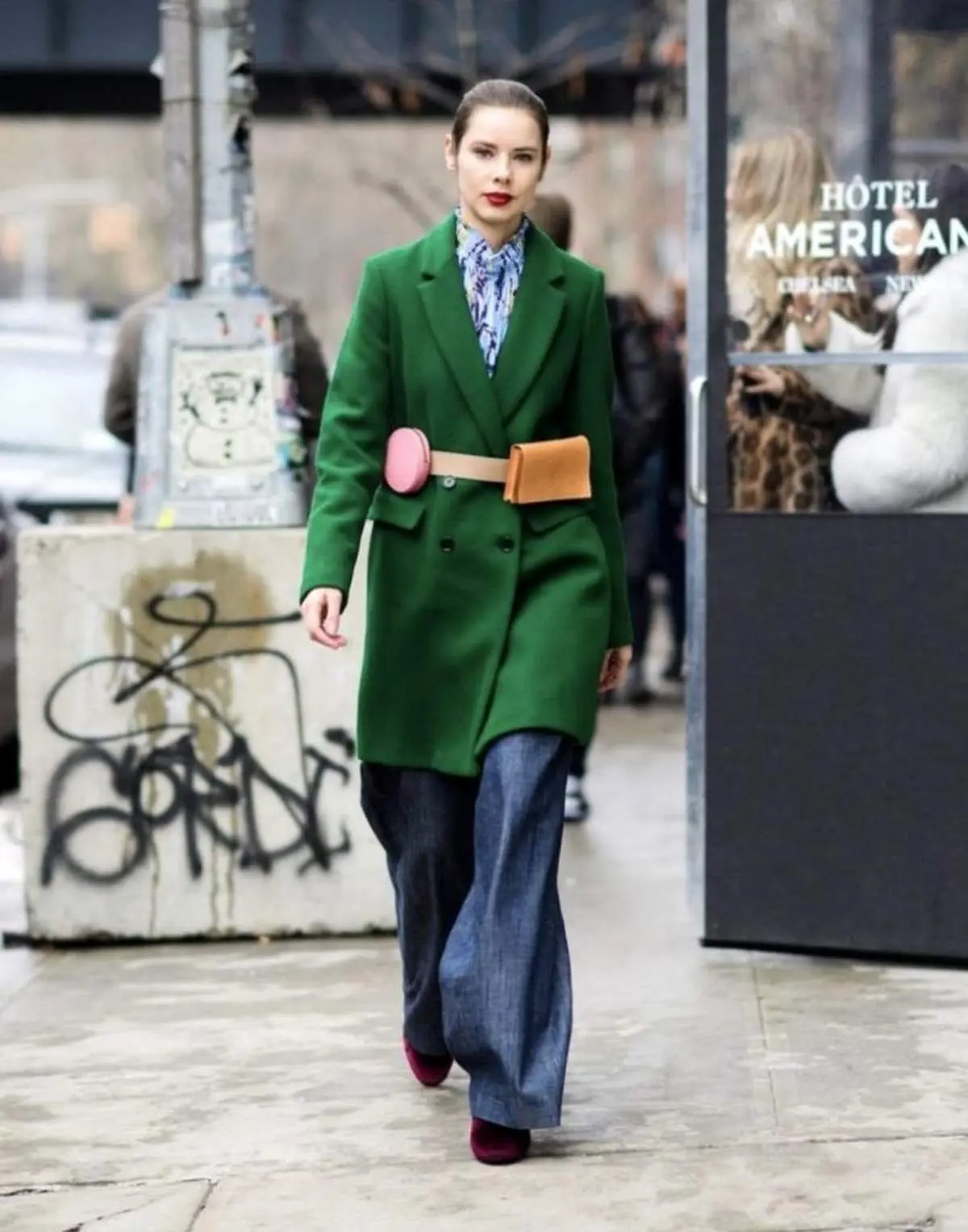 رنگ سبز یشمی با چه رنگ لباسی استایل میشه؟ + عکس