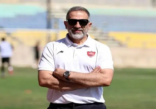 باشگاه پرسپولیس خواستار از سر گیری رقابتهای لیگ برتر ایران شد