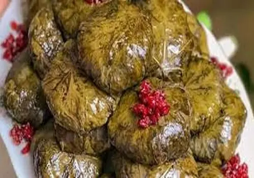 طرز تهیه دلمه گوجه فرنگی خوشمزه و مجلسی
