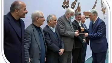 ​بانک صادرات ایران، برنده جایزه ملی مدیریت مالی ایران شد

